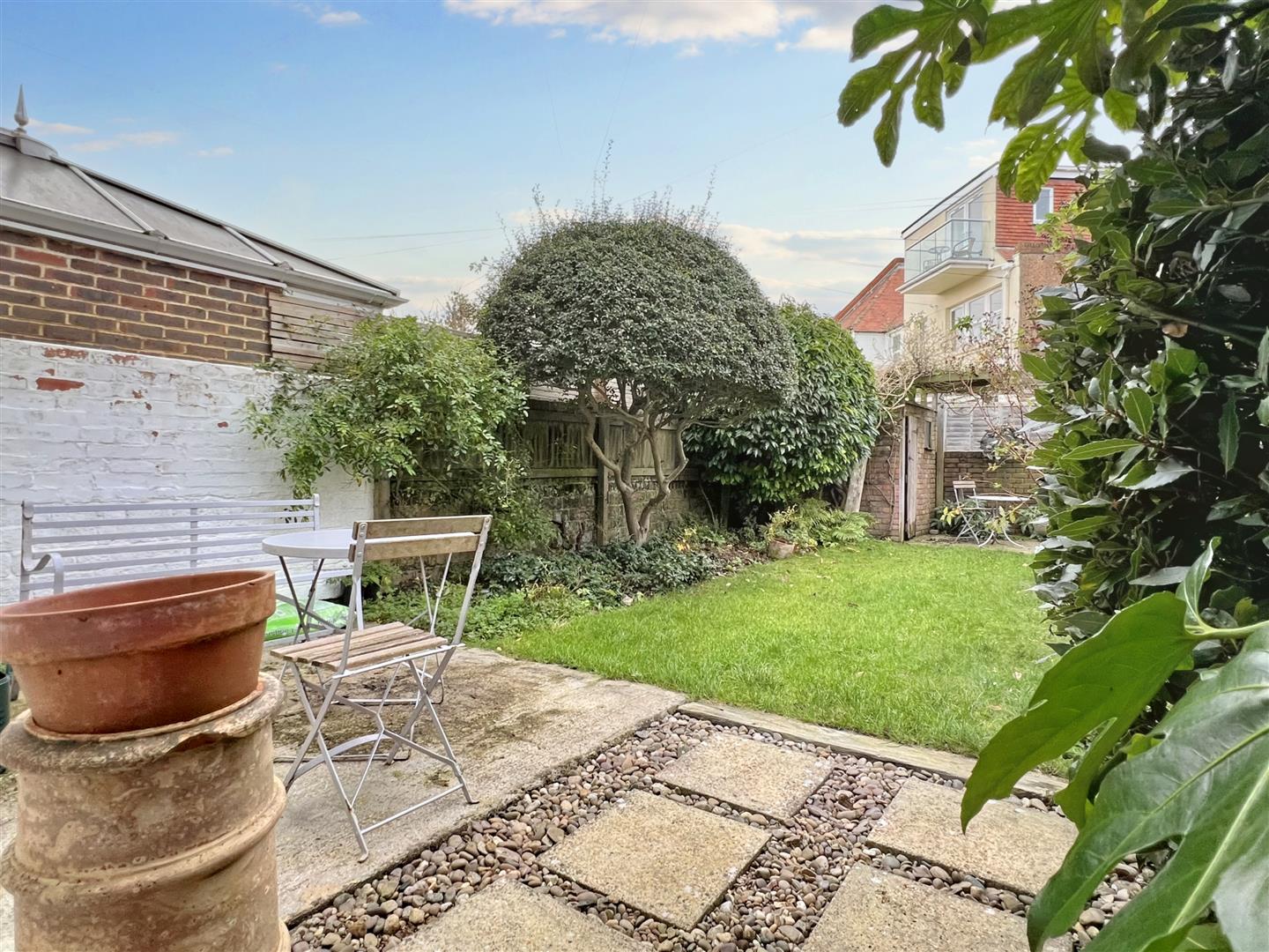 Property Details for Road Eastbourne BN21 1QT Town Property